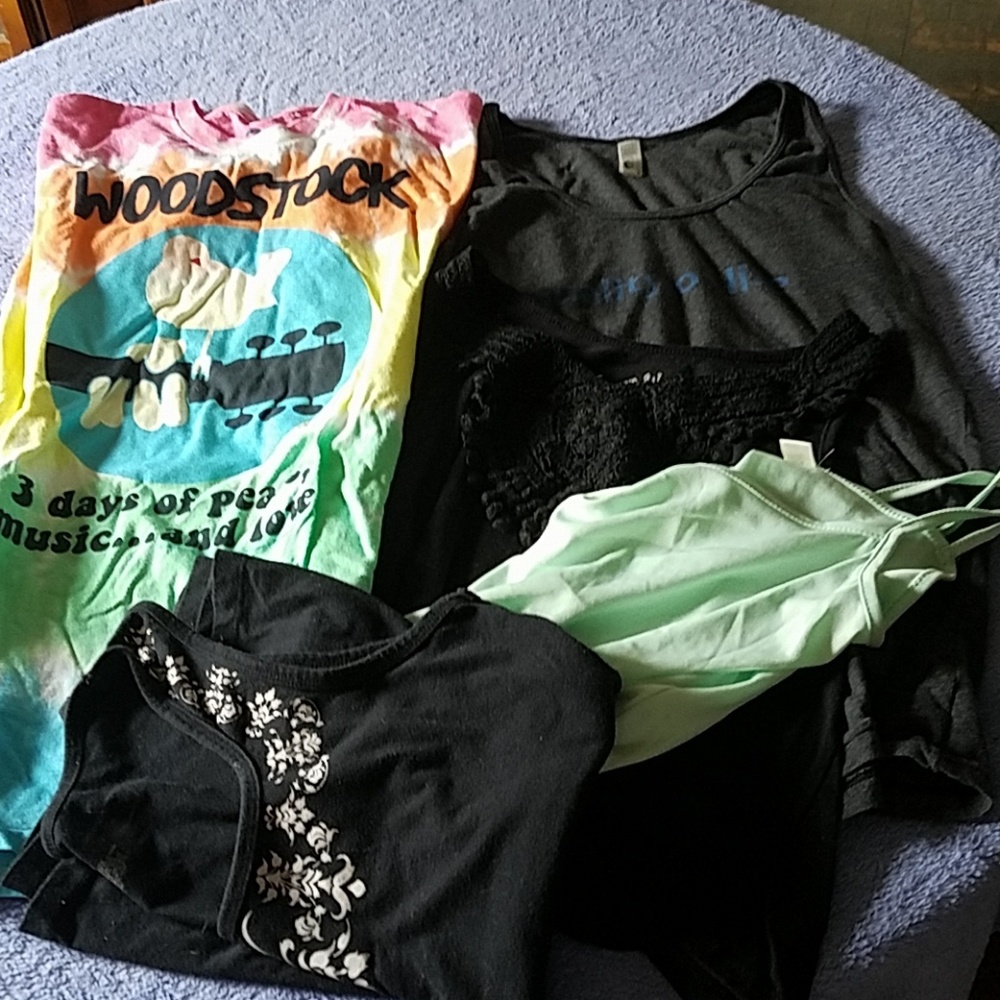 Shirt lot Medium